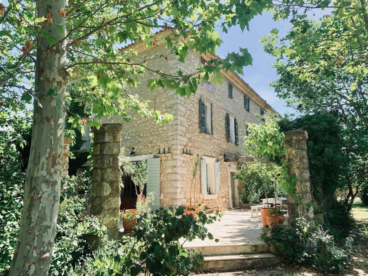 Готель La Bastide Saint-Julien  Екстер'єр фото